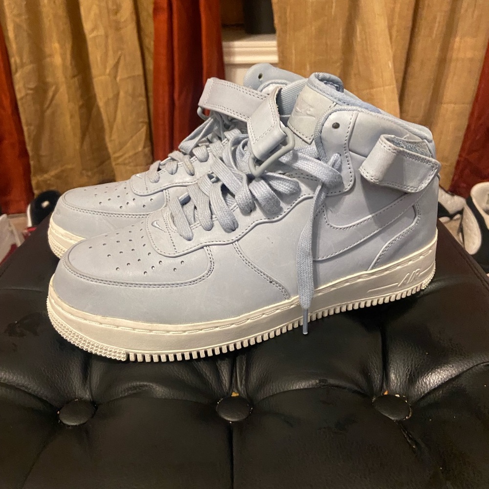 Nike Air Force 1 high top